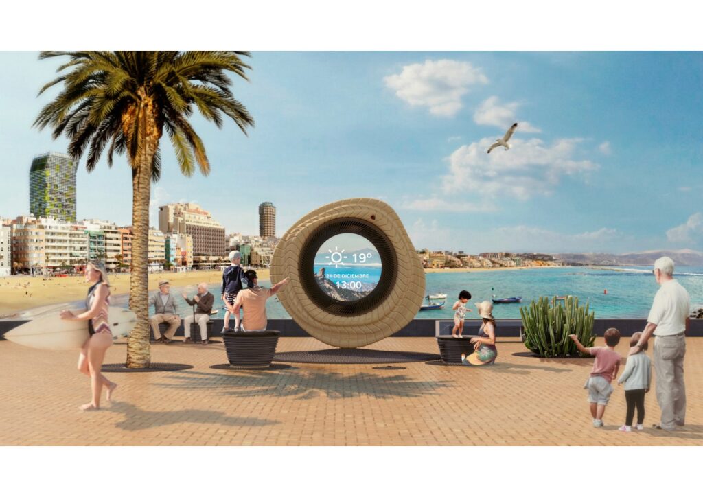 A DIGITAL TOTEM FOR THE BEACHES OF THE CANARY ISLANDS