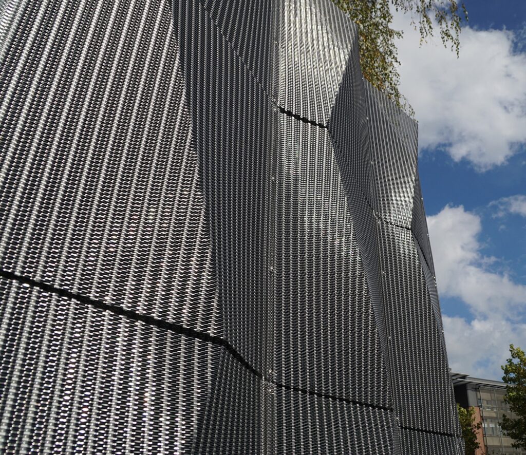 3D Mesh Facade