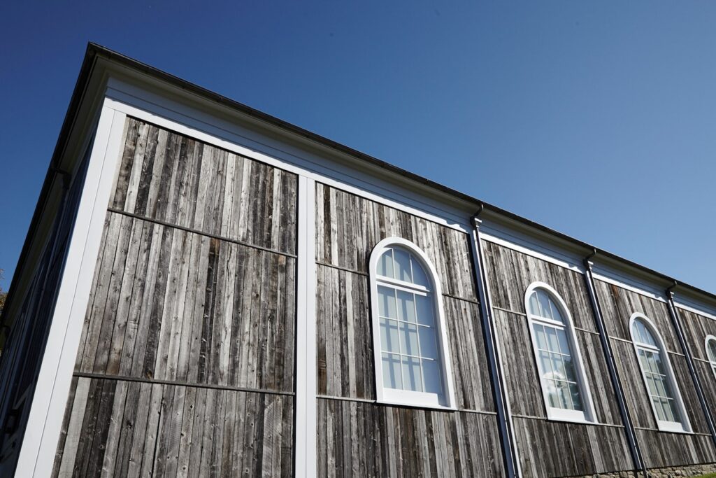 Reclaimed Barn Siding [Silver Pines]