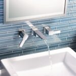 90° ™ Bath Suite