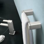 90° ™ Bath Suite