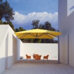 Cantilever umbrella