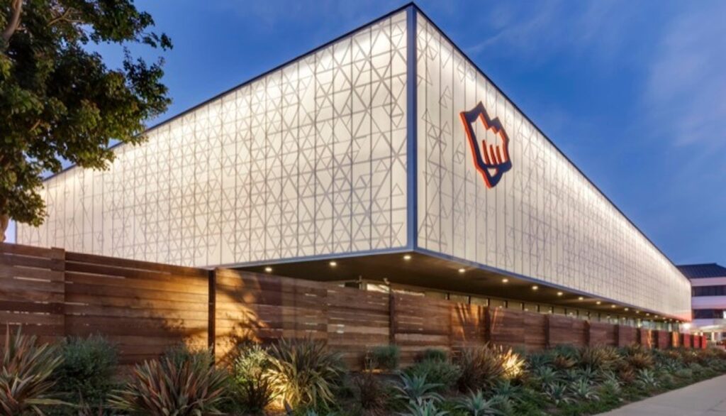 UniQuad® - Unitized Daylighting System