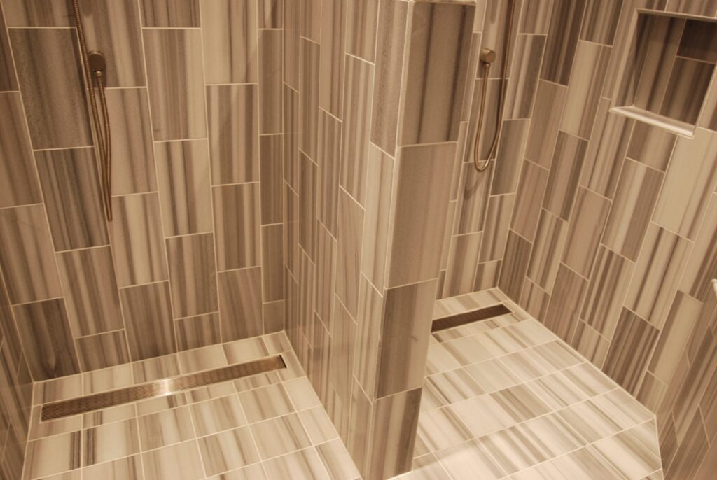 LUXE Wedgewire Linear Drain
